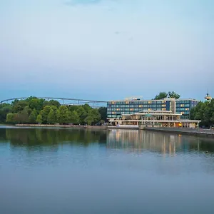 Courtyard By Marriott Maschsee Hotel Hannover